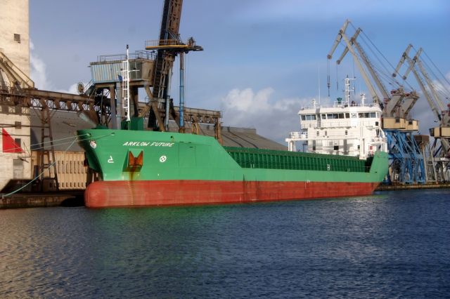 Arklow future - bassin de Penhoet - 29 novembre 2009 (03).JPG